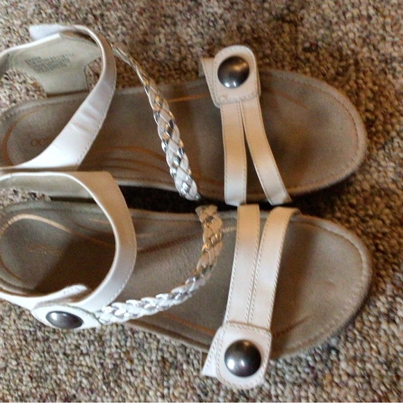 Aetrex sandals size 9 - Picture 6 of 7